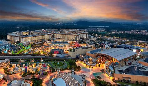 Jeju Shinhwa World .